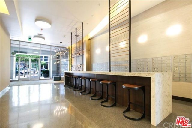 3810 Wilshire Boulevard, Los Angeles CA: https://media.crmls.org/mediaz/57c062ec-2658-4b5f-a1fb-1b1dcdbdabcf.jpg
