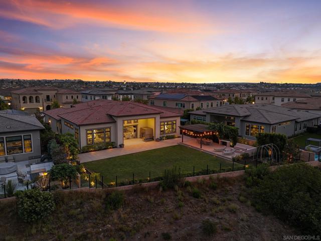 Image 41 of 47 For 6210 Summit Crest Cir
