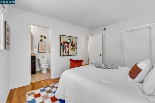 57 Jemco Ct, Pleasant Hill CA: https://media.crmls.org/mediaz/57c12d4d-fb49-4744-99b2-765744eb3349.jpg