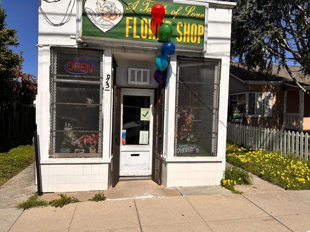 915 E Julian Street, San Jose CA: https://media.crmls.org/mediaz/57c12dcd-e74a-4de7-885c-fba4994ee648.jpg