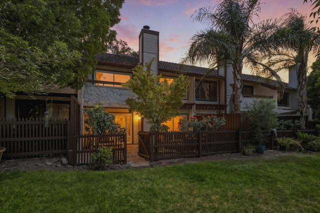 3585 Flint Creek Drive, San Jose CA: https://media.crmls.org/mediaz/57c1995d-abfe-4eca-8703-d92e09d15671.jpg
