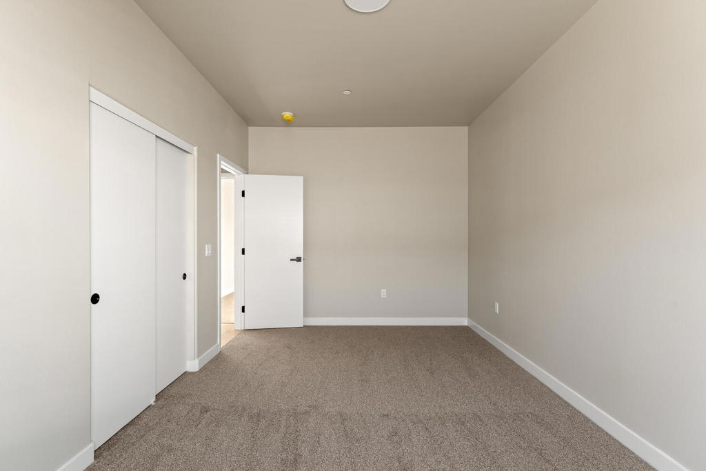 MLS #219138245DA image #12