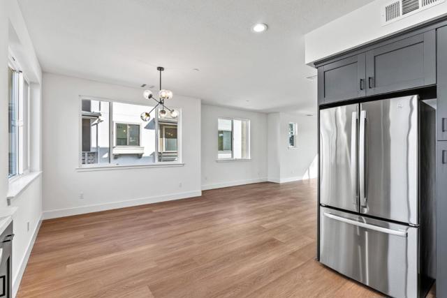 939 Woodside Road, Redwood City CA: https://media.crmls.org/mediaz/57c2bbad-b57e-458d-a8ea-ab6f0e8fd086.jpg