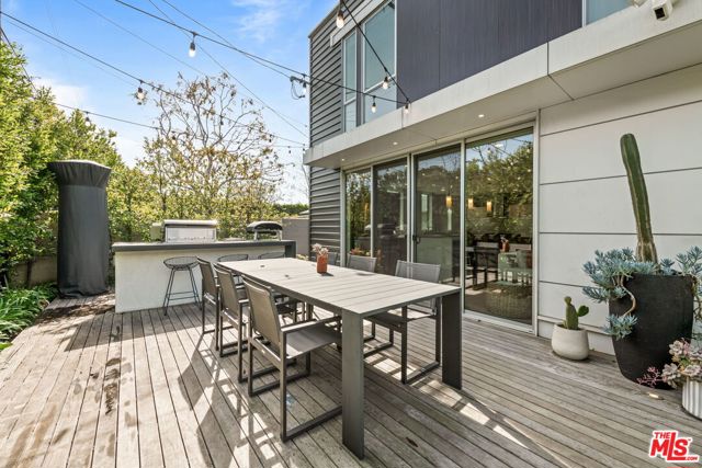 2736 Armacost Avenue, Los Angeles CA: https://media.crmls.org/mediaz/57c2e828-8084-45f1-a80f-4059e5027174.jpg