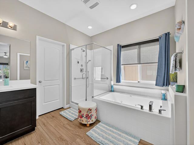 Image 24 of 40 For 64134 Van Horn Mountain Street