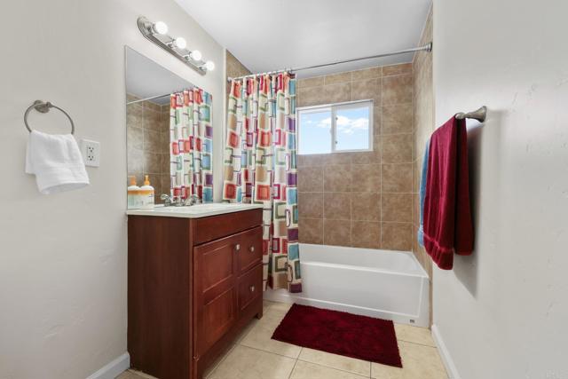 Detail Gallery Image 23 of 39 For 6865 Airoso Ave, San Diego,  CA 92120 - 3 Beds | 2 Baths