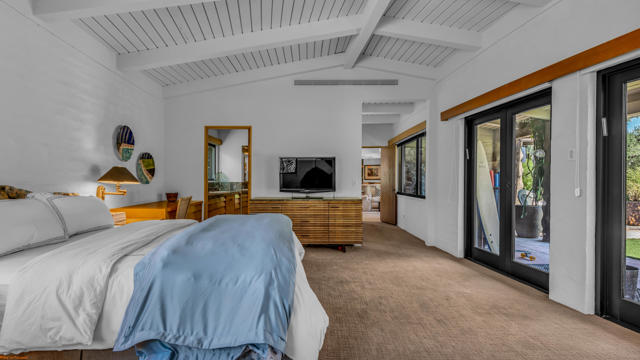 73297 Grapevine Street, Palm Desert CA: https://media.crmls.org/mediaz/57c51f90-add9-4c58-8315-3fc7eaeefcfa.jpg