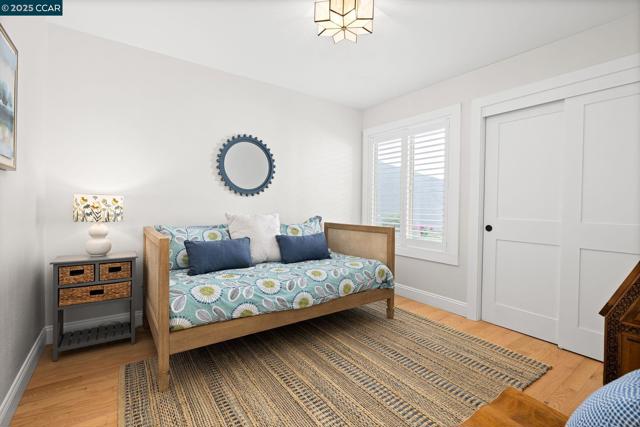 685 Saint George Rd, Danville CA: https://media.crmls.org/mediaz/57c52a3a-f1c1-4146-ad55-6f9305a6a93b.jpg