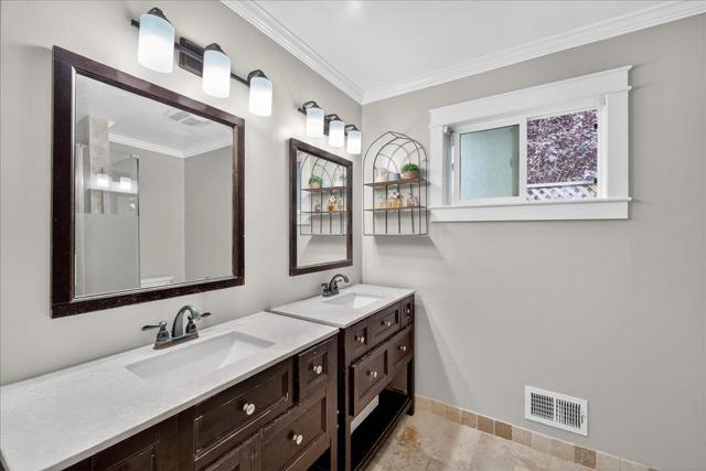 877 San Simeon Drive, Salinas CA: https://media.crmls.org/mediaz/57c68986-e60e-499d-a4ff-5a2c060f079e.jpg