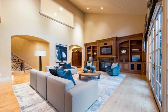 58 Marymont Avenue, Atherton CA: https://media.crmls.org/mediaz/57c75ef5-97cd-4b63-9987-f1eb4456ea67.jpg