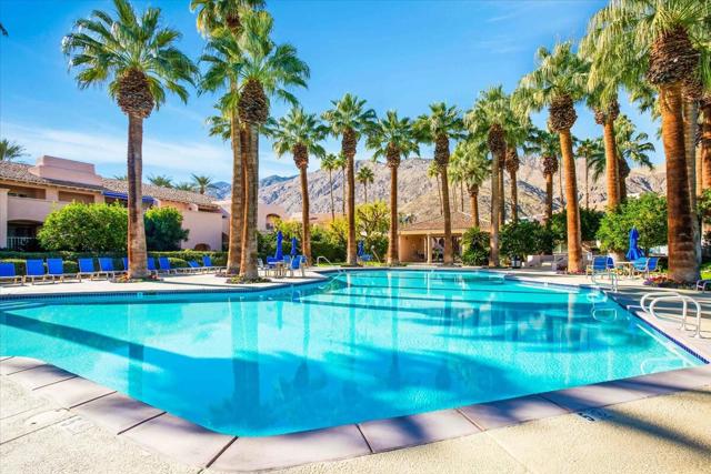 500 E Amado Road, Palm Springs CA: https://media.crmls.org/mediaz/57c7e73c-8559-4c49-9103-1b2a18b6cda9.jpg