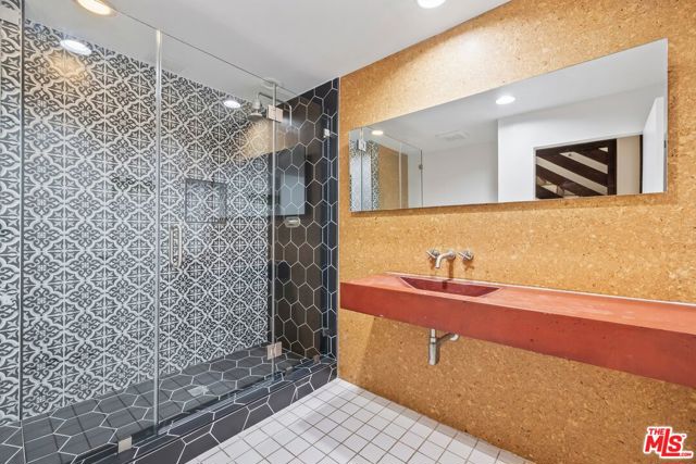 1300 N Beverly Glen Boulevard, Los Angeles CA: https://media.crmls.org/mediaz/57c84919-2cec-4c97-939a-590a42ee93cf.jpg
