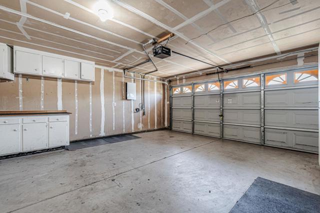 1519 Tamara Court, Escalon CA: https://media.crmls.org/mediaz/57c8d37d-0e78-4e39-aafa-7fc13e673a25.jpg