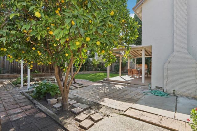 228 Martinvale Lane, San Jose CA: https://media.crmls.org/mediaz/57ca00ca-ebbc-4e66-8973-c00e41181c25.jpg