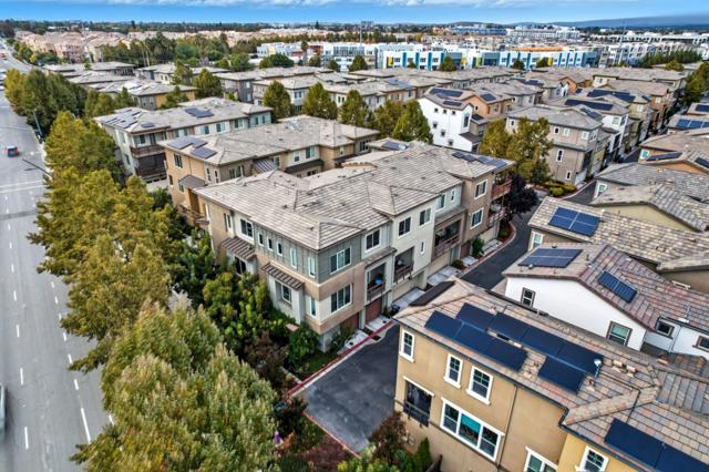 528 Odyssey Lane, Milpitas CA: https://media.crmls.org/mediaz/57ca6f43-e078-4002-8422-22c51e1eaf88.jpg