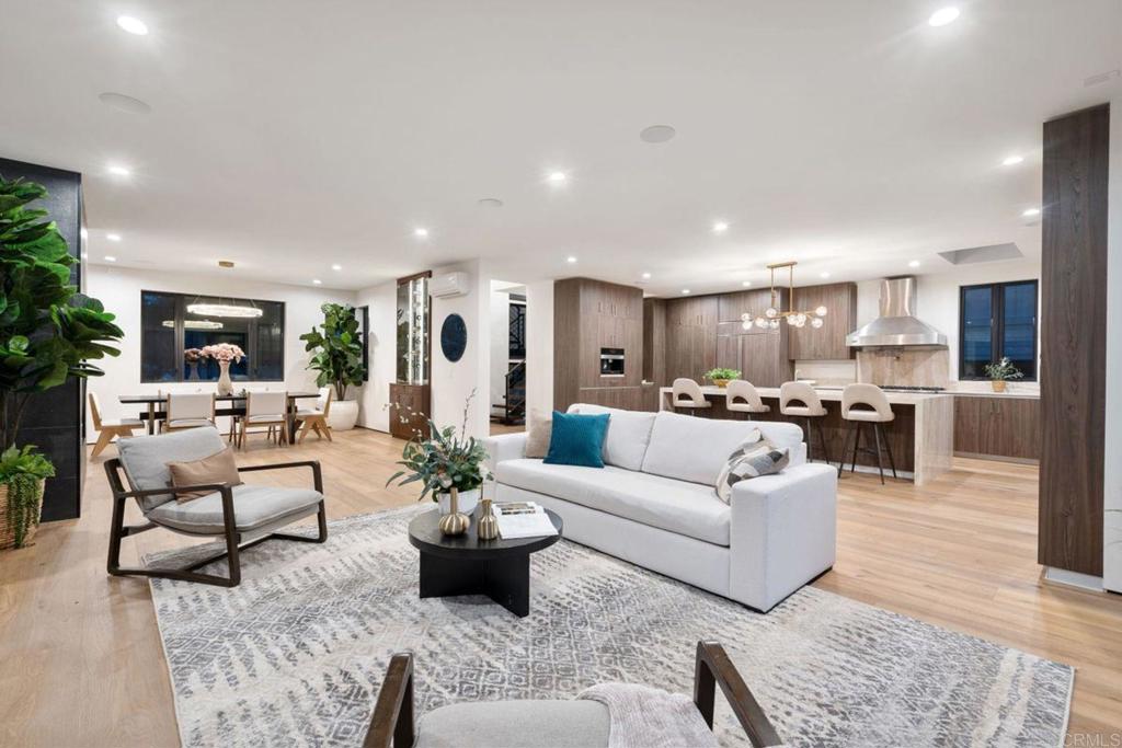 5610 Bellevue Avenue - photo 19