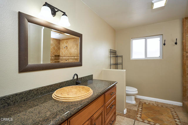 1700 Arlene Avenue, Oxnard CA: https://media.crmls.org/mediaz/57cd2cb8-1d93-413c-8de0-a46851e244fc.jpg