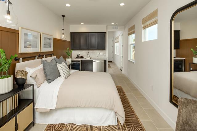 102 Compass Drive, Napa CA: https://media.crmls.org/mediaz/57cd6e98-da48-4af0-8968-391b2915288f.jpg