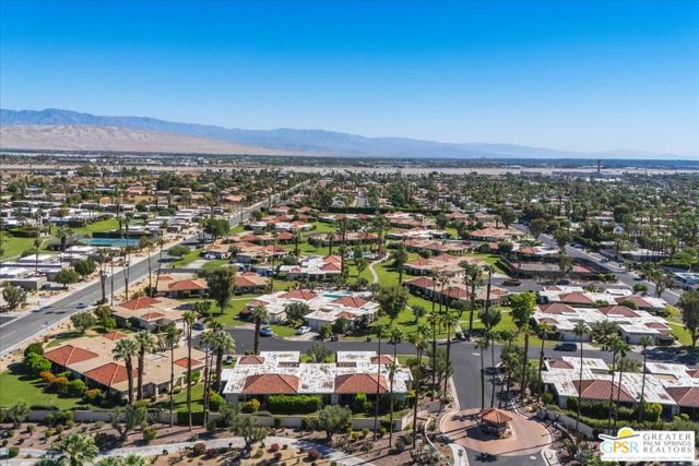 733 N Via Acapulco, Palm Springs CA: https://media.crmls.org/mediaz/57cdac06-ec41-4df0-8c6a-a85fa5a619f9.jpg