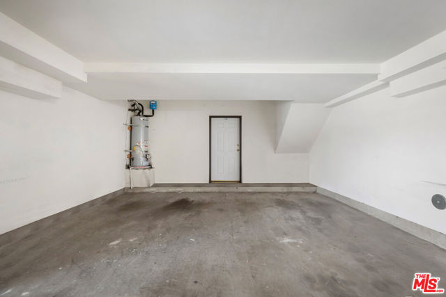 11536 Burbank Boulevard, North Hollywood CA: https://media.crmls.org/mediaz/57cee40a-13c4-4a0b-ac46-1c4c71c60436.jpg