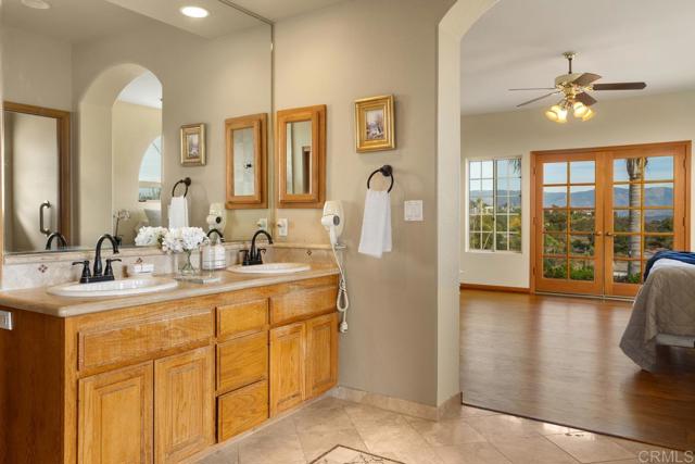 Image 27 of 59 For 10059 Boulder Knolls Drive