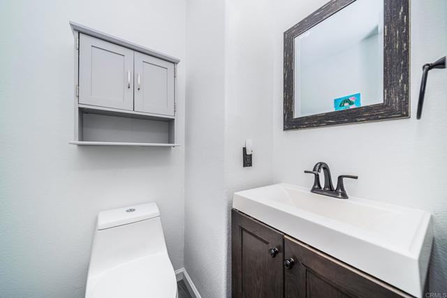 Detail Gallery Image 5 of 19 For 30343 Island Bay #C,  Murrieta,  CA 92563 - 2 Beds | 2/1 Baths