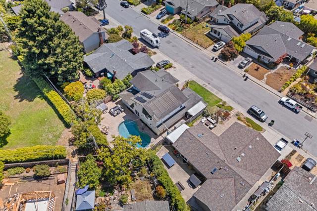 200 Cortez Street, Capitola CA: https://media.crmls.org/mediaz/57d0a81b-d119-4972-9705-0493087086f4.jpg