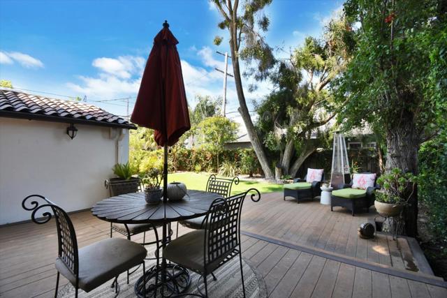 901 Laurel, San Mateo CA: https://media.crmls.org/mediaz/57d10c03-fbce-4750-af11-2079e527ffc4.jpg