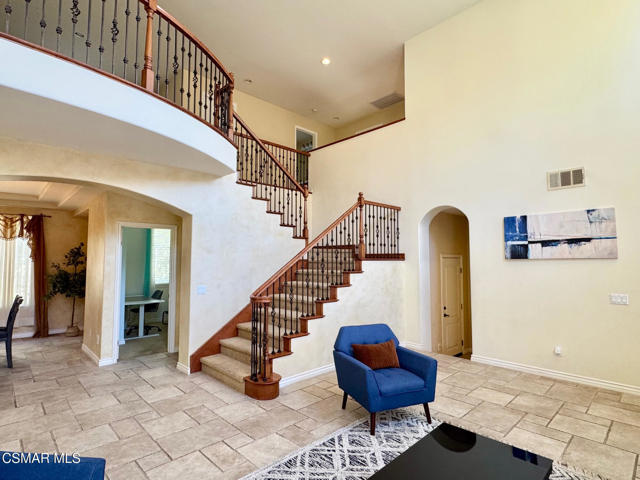 144 Acacia Lane, Newbury Park CA: https://media.crmls.org/mediaz/57d328e1-fbaa-4c10-93cc-df9e514f5265.jpg