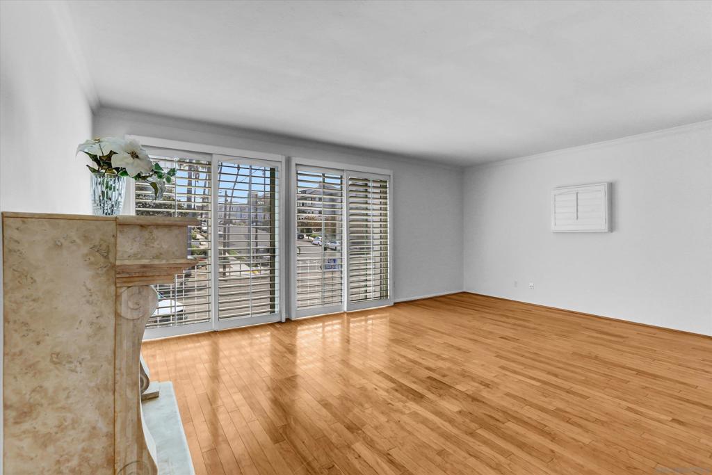 2410 Albatross St - photo 9