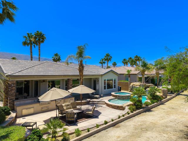 61436 Topaz Drive, La Quinta CA: https://media.crmls.org/mediaz/57d41d32-fe4c-4d2b-8bf9-a775ee439b71.jpg