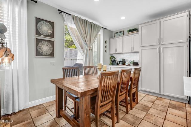 Detail Gallery Image 12 of 28 For 902 Paseo Brisas Lindas, Oxnard,  CA 93030 - 3 Beds | 2/1 Baths