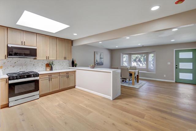 Detail Gallery Image 9 of 49 For 1251 1/2 2nd Ave, Chula Vista,  CA 91911 - 4 Beds | 3 Baths