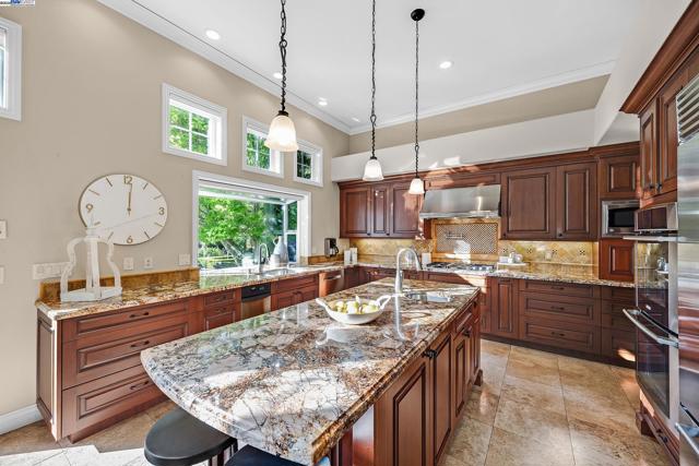 24 Timberview Ct., Danville CA: https://media.crmls.org/mediaz/57d72110-fe30-43e2-b9aa-2145a60da9b7.jpg