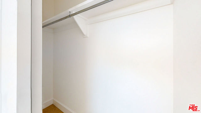 900 W Olympic Boulevard, Los Angeles CA: https://media.crmls.org/mediaz/57d77130-25fa-4593-9652-33e9808c3444.jpg