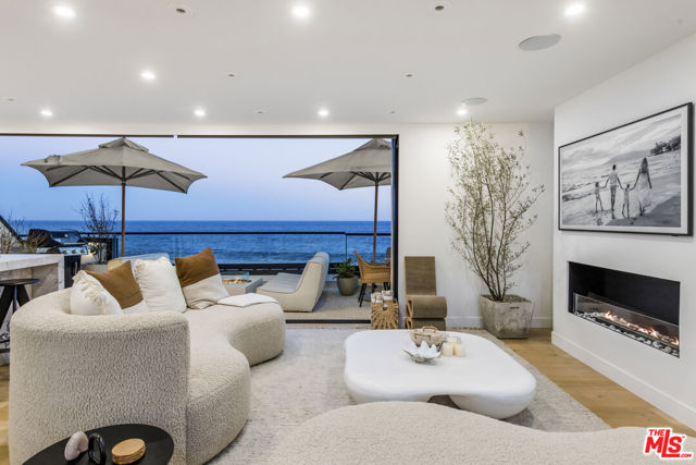 20802 Pacific Coast Highway, Malibu, California 90265, 3 Bedrooms Bedrooms, ,4 BathroomsBathrooms,Single Family Residence,For Sale,Pacific Coast,24419743