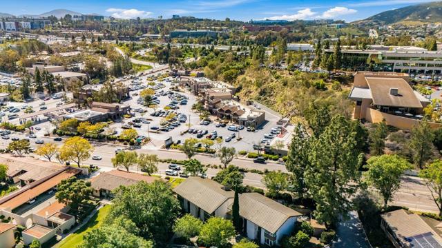 Detail Gallery Image 31 of 41 For 17173 Bernardo Center Dr, San Diego,  CA 92128 - 2 Beds | 2/1 Baths