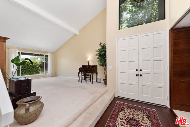 23122 Berdon Street photo 5