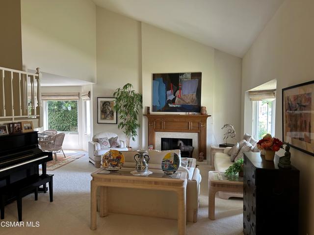6335 Germania Court, Agoura Hills CA: https://media.crmls.org/mediaz/57da1866-2822-4fa0-b429-268effe5c6f7.jpg