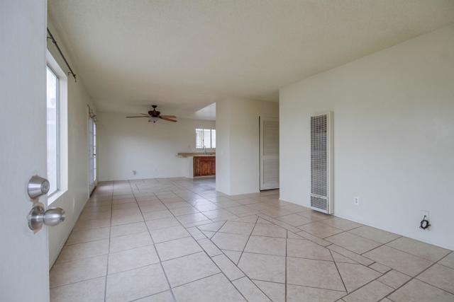 4410 12 Highland Ave, San Diego CA: https://media.crmls.org/mediaz/57da529a-fce9-48c6-a896-3bec7ede8555.jpg