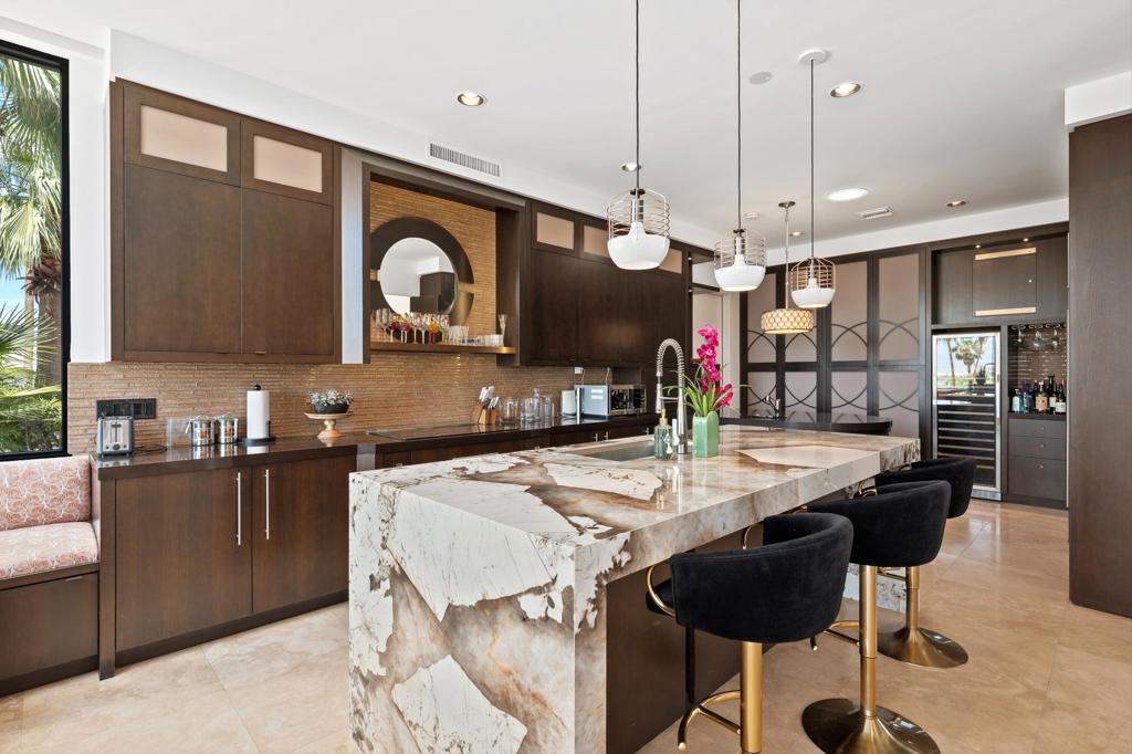 MLS #219139256DA image #10