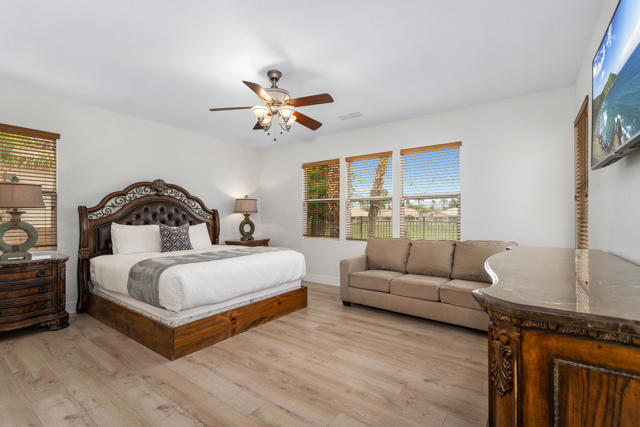 Image 17 of 22 For 49438 Douglas Street