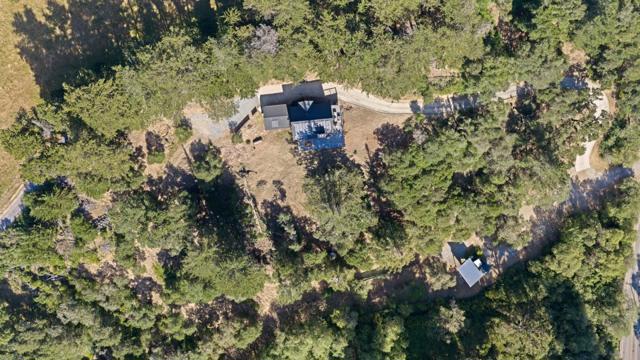 688 Calabasas Road, Watsonville CA: https://media.crmls.org/mediaz/57dea9c2-bd4f-4d49-a7bc-48d65de758ea.jpg