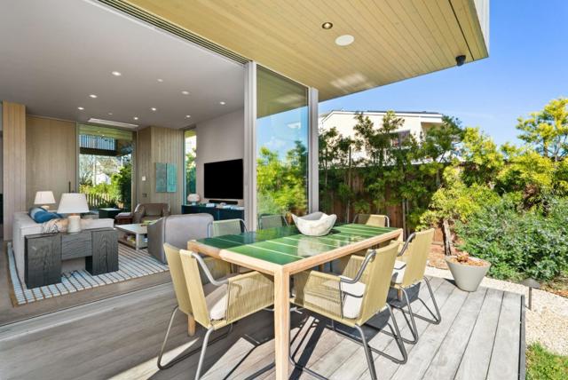 345 Oxford Way, Santa Cruz CA: https://media.crmls.org/mediaz/57ded1b1-44a2-4be7-800a-a02a2bb7428c.jpg