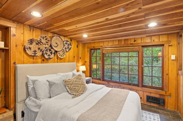 139 Redland Road, Woodside CA: https://media.crmls.org/mediaz/57deda23-9060-45af-87b3-e13dfe5f1b42.jpg