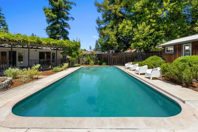 934 Hickory Way, Fremont CA: https://media.crmls.org/mediaz/57df5dbe-f096-497d-a058-f854ae629a2b.jpg