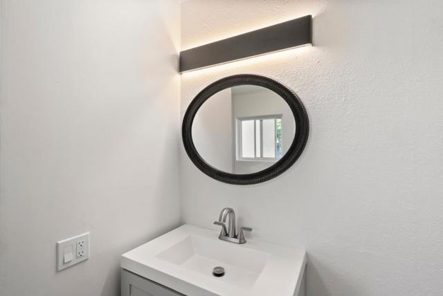 414 Vermont Avenue, Moss Beach CA: https://media.crmls.org/mediaz/57e0abd3-e6a5-4d67-8cd1-3a4274405873.jpg