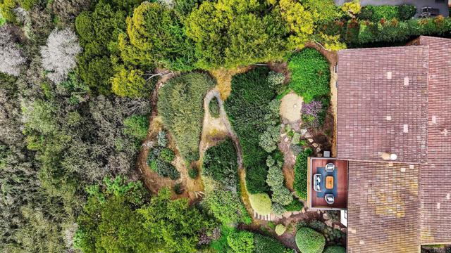 6960 Via Estrada, La Jolla CA: https://media.crmls.org/mediaz/57e0c2b7-c9ce-472f-93b7-92f67fe0c0f4.jpg