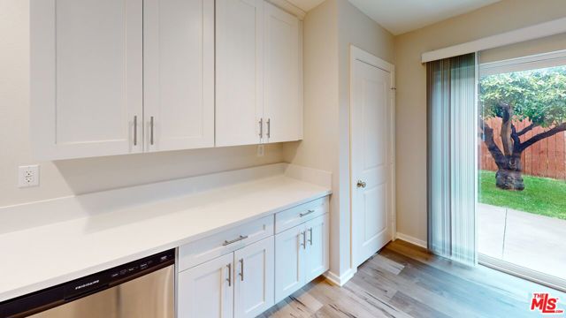 15031 15033 Hartland Street, Van Nuys CA: https://media.crmls.org/mediaz/57e1c1ab-9e44-41a9-8b63-7ea3d6bc6b6f.jpg