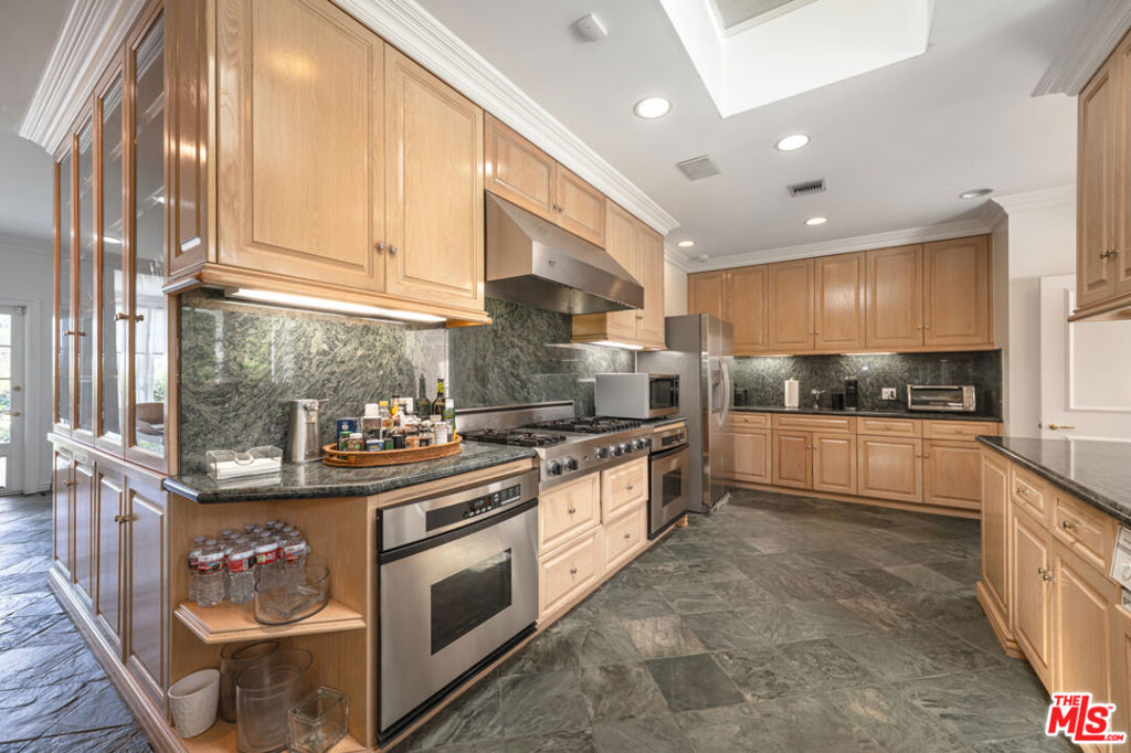 MLS #26865577 image #11